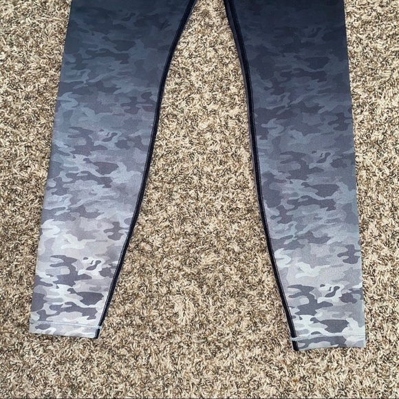 GOOD AMERICAN Size S Ombré Camo Jumpsuit NWT - Picture 5 of 8